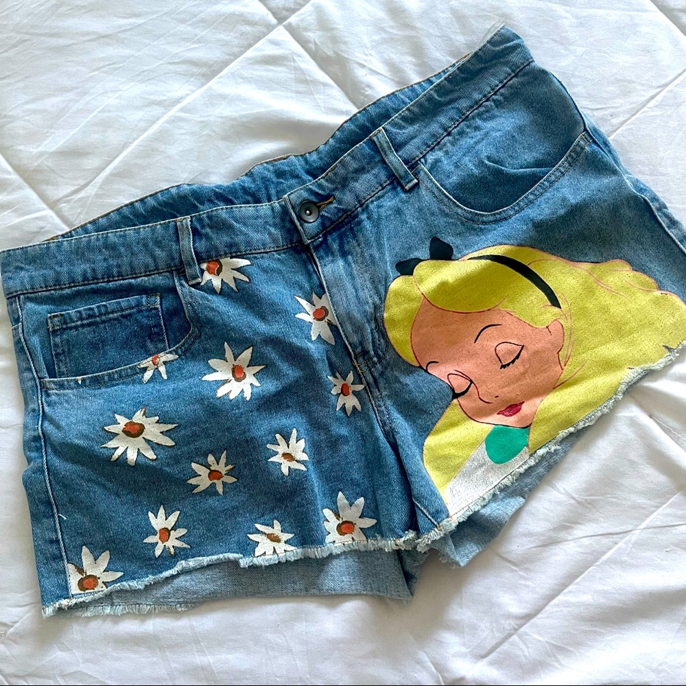 Disney’s Alice in Wonderland Denim Cut Off Shorts